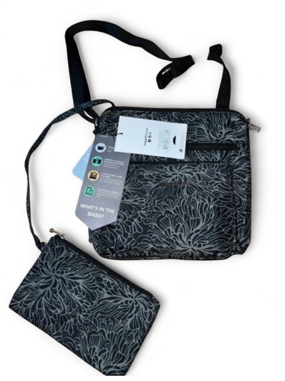 New Baggallini Crossbody Go bagg & rfid wristlet